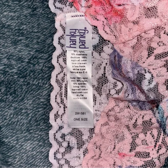 NWT Hanky Panky Peach Floral Lace Thong OSFM (Sizes 2-12) - Picture 3 of 5